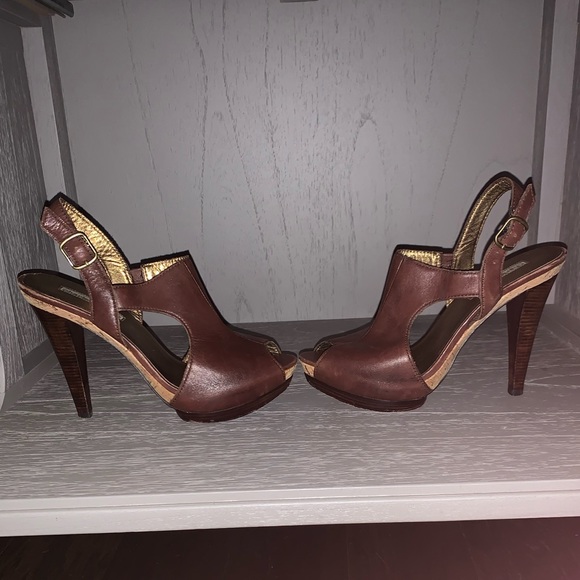 Leather peep-toe heel - Picture 4 of 8